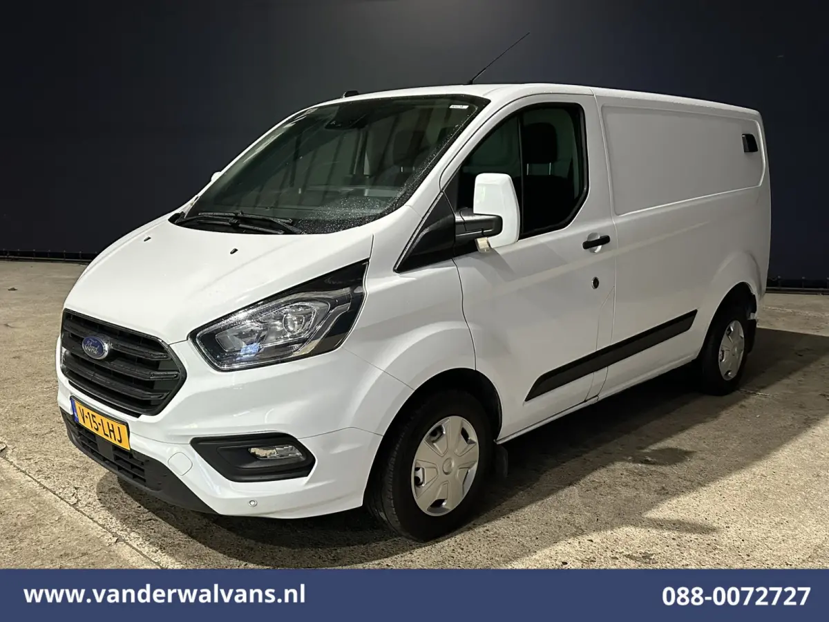 2.0 TDCI L1H1 Euro6 Airco | Camera | LED | Android Auto | Cruisecontrol | Verwarmde voorruit Parkeersensoren, Bijrijdersbank, 2500kg trekvermogen
