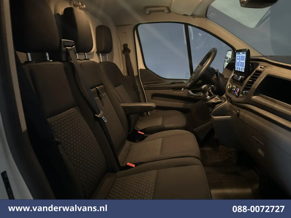 2.0 TDCI L1H1 Euro6 Airco | Camera | LED | Android Auto | Cruisecontrol | Verwarmde voorruit Parkeersensoren, Bijrijdersbank, 2500kg trekvermogen