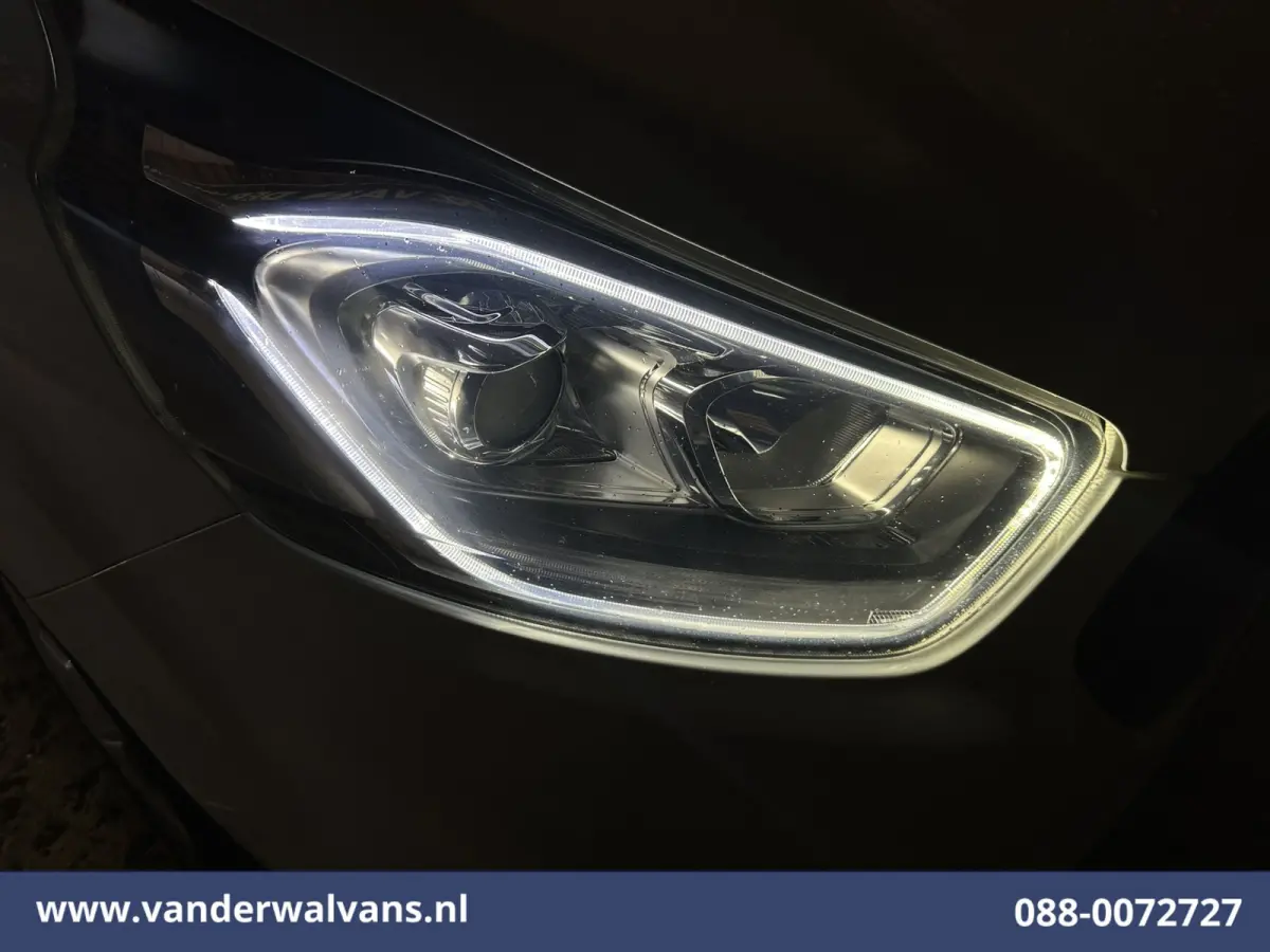 2.0 TDCI L1H1 Euro6 Airco | Camera | LED | Android Auto | Cruisecontrol | Verwarmde voorruit Parkeersensoren, Bijrijdersbank, 2500kg trekvermogen