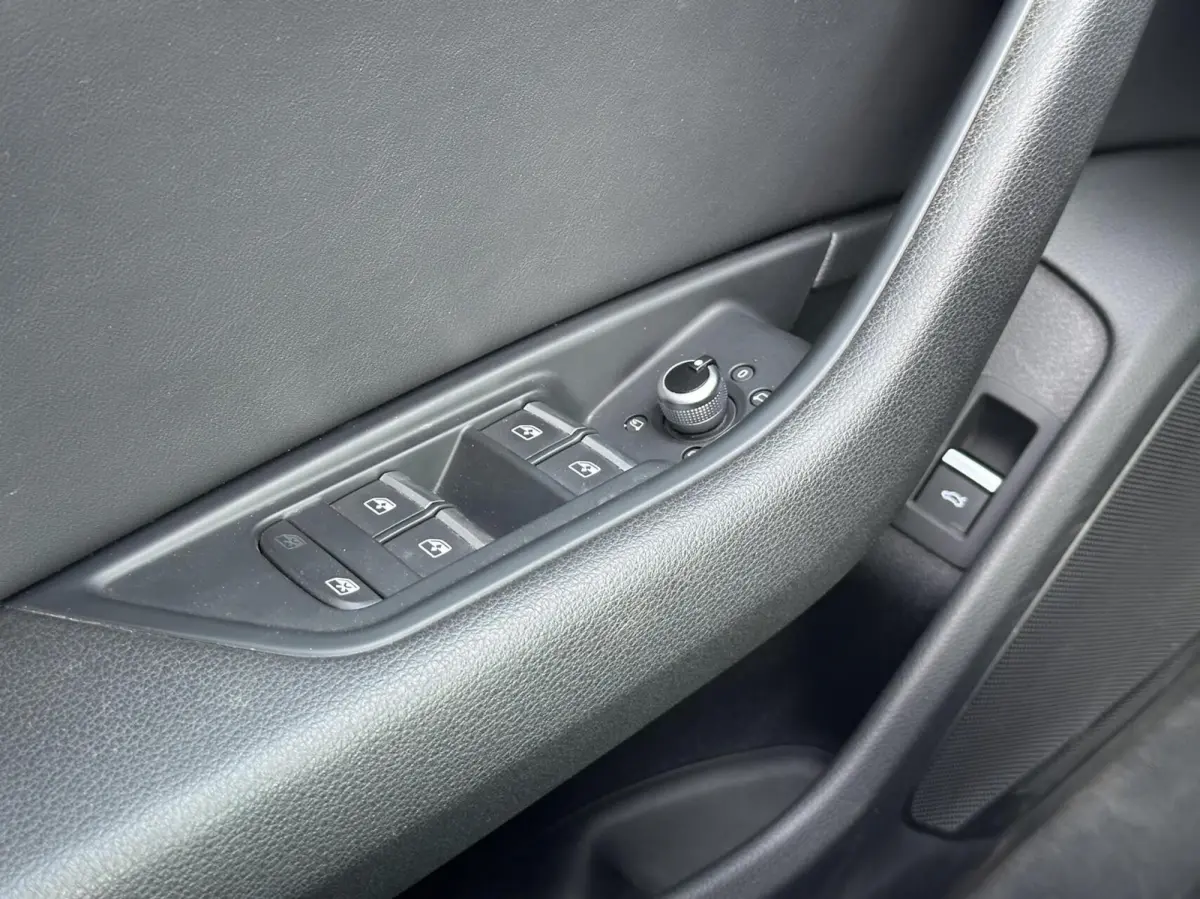 quattro 45 TFSI NAV ECC PANO LEER LED DEALER