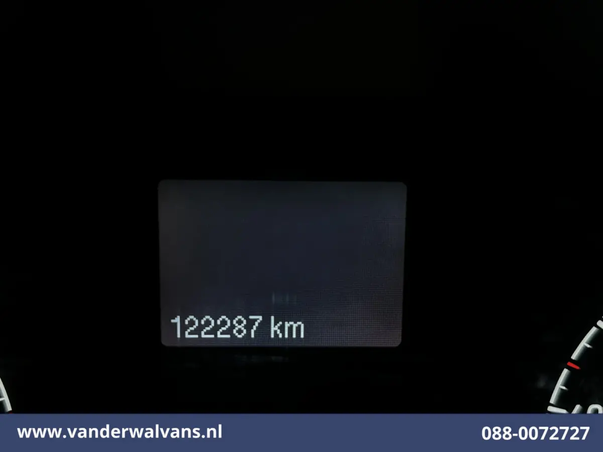 2.0 TDCI L2H2 Euro6 Airco | 2450kg Trekhaak | LM velgen | Verwarmde voorruit Dakdragers, Bijrijdersbank