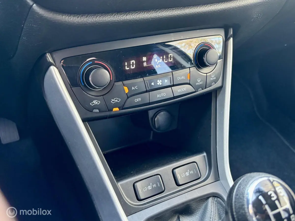 1.0 Boosterjet Exclusive. NAVI, CRUISE, CAMERA.