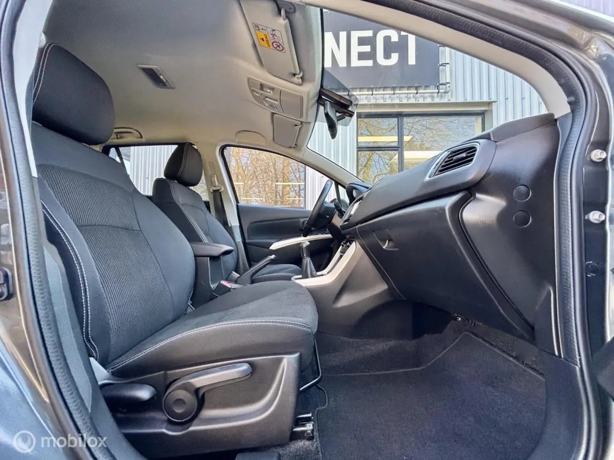 1.0 Boosterjet Exclusive. NAVI, CRUISE, CAMERA.