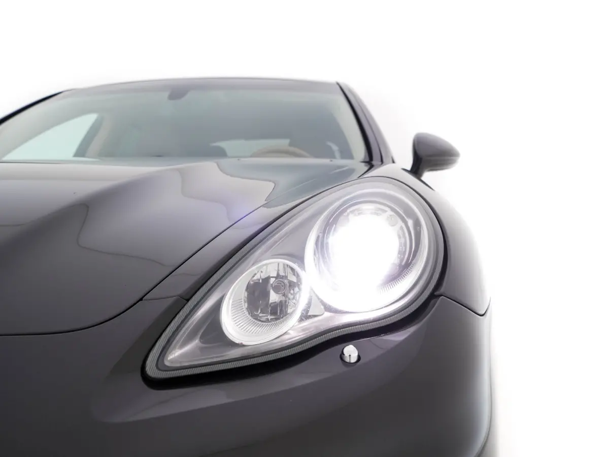 4.8 Turbo Aut. *PANO | LEATHER | SPORT-CHRONO | BI-XENON | AIRSUSPENSION | MEMORY-PACK | BOSE-AUDIO | HEATED-SPORTSEATS | ADAPTIVE-CRUISE | KEYLESS | CAMERA | NAVI-FULLMAP | SHIFTPADDLES |  