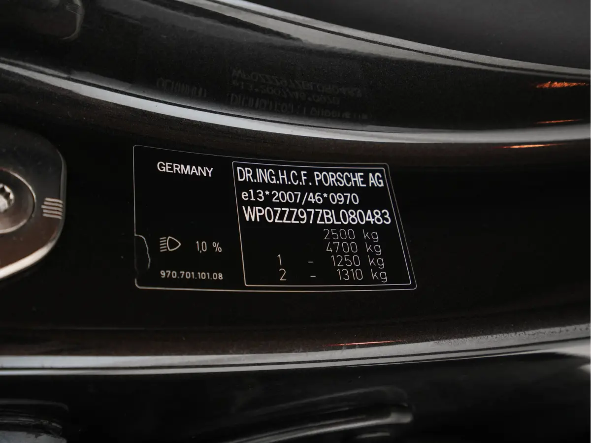 4.8 Turbo Aut. *PANO | LEATHER | SPORT-CHRONO | BI-XENON | AIRSUSPENSION | MEMORY-PACK | BOSE-AUDIO | HEATED-SPORTSEATS | ADAPTIVE-CRUISE | KEYLESS | CAMERA | NAVI-FULLMAP | SHIFTPADDLES |  