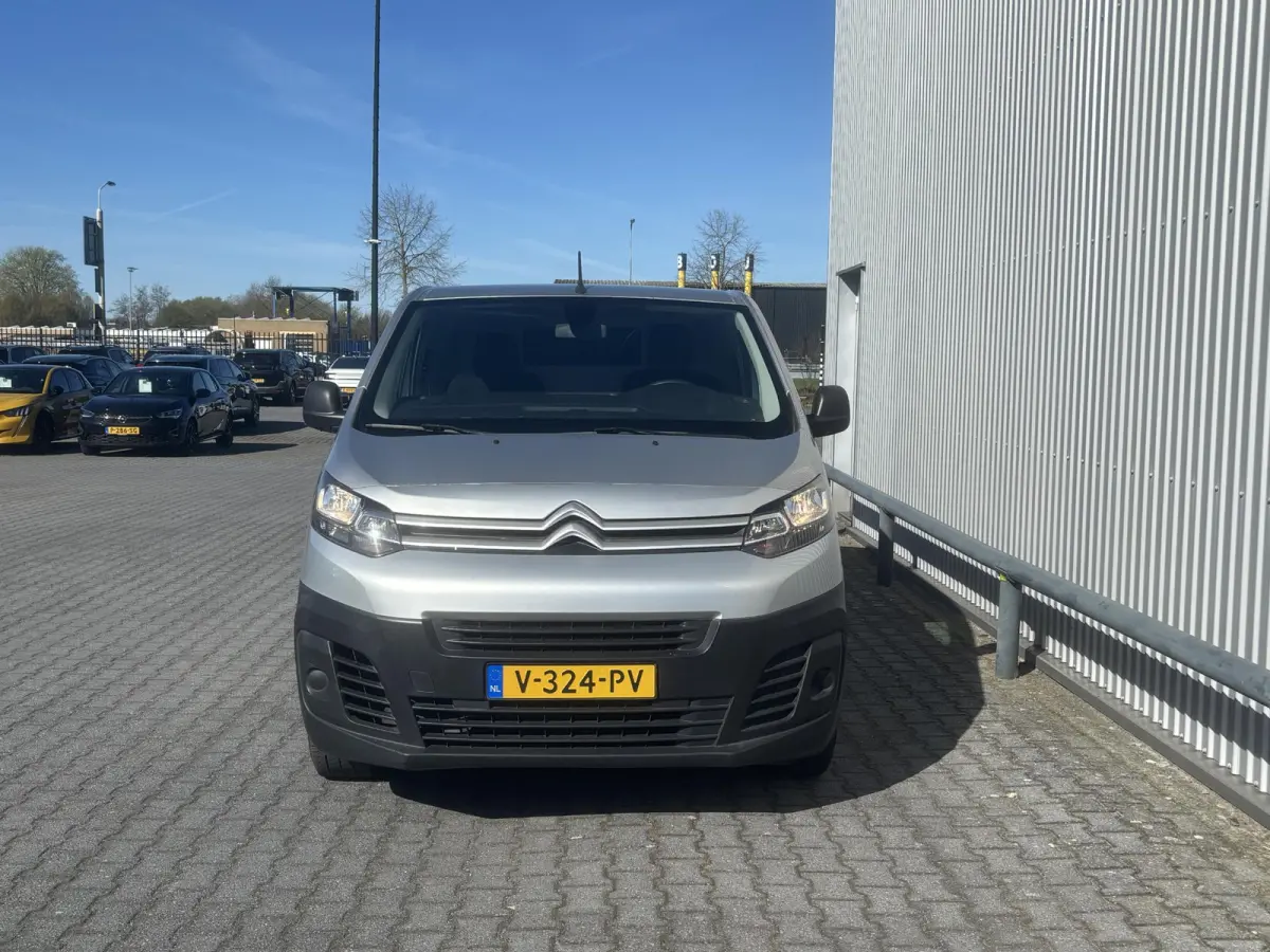 1.6 BlueHDI 95 Club M*NAVI*CRUISE*A/C*TEL*PDC*