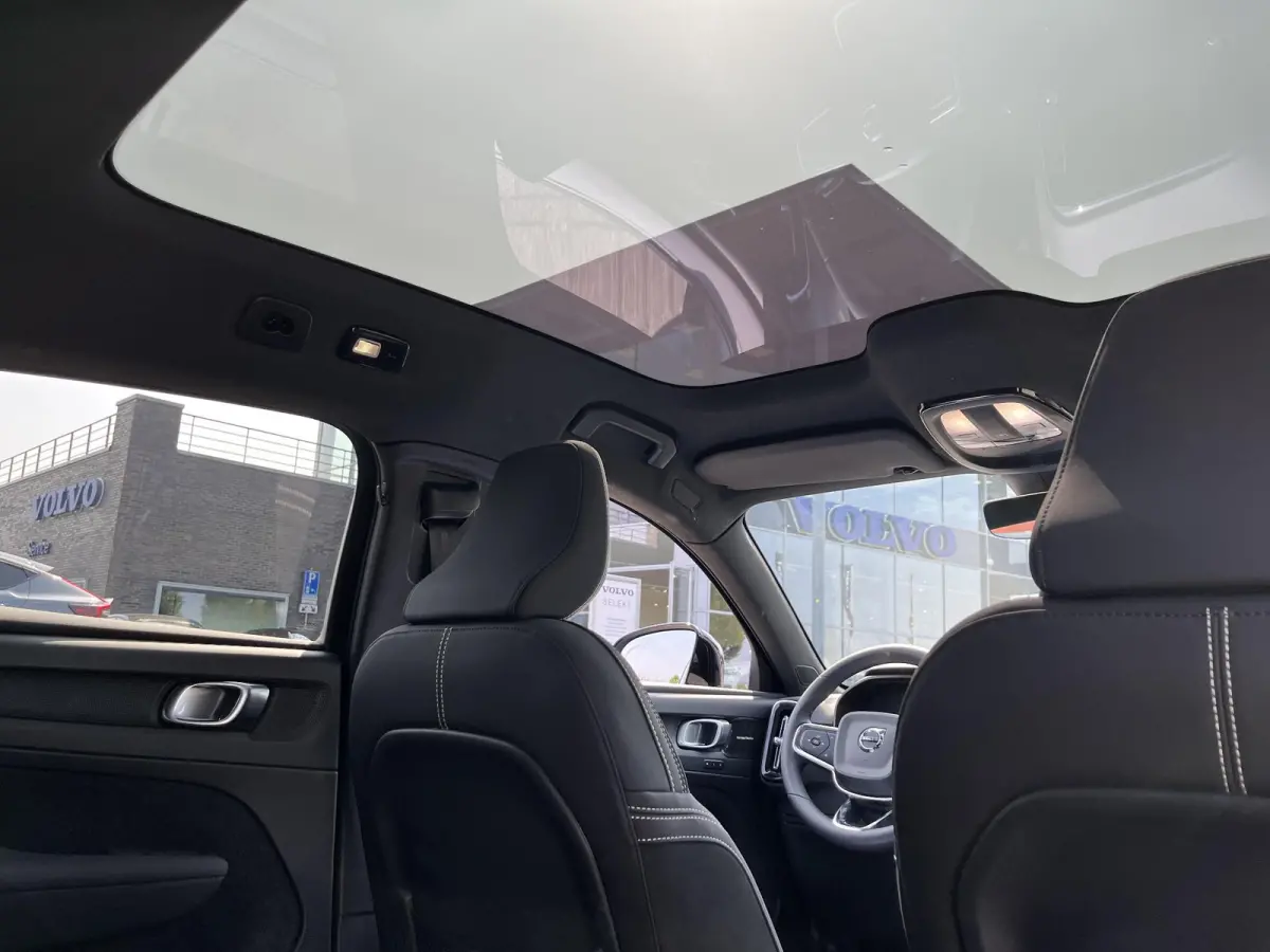 Ultimate Single Motor Extended Range | Warmtepomp | Alcantara | 20 inch Velgen | Pixel Led |