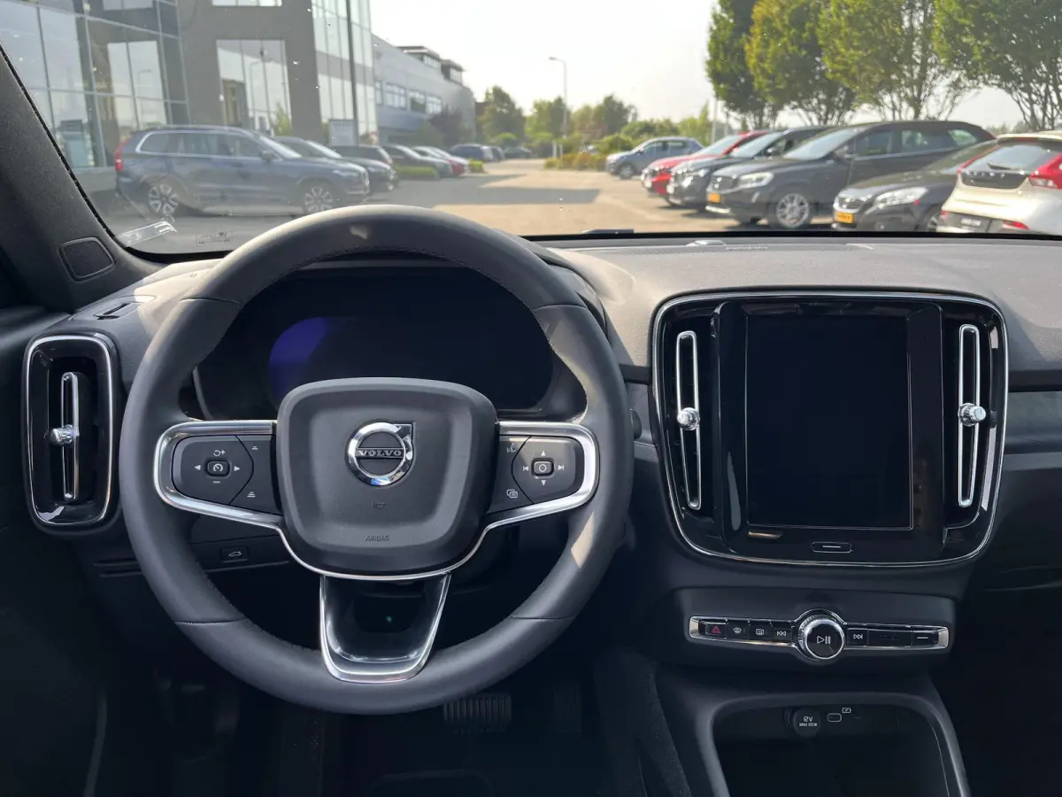 Ultimate Single Motor Extended Range | Warmtepomp | Alcantara | 20 inch Velgen | Pixel Led |