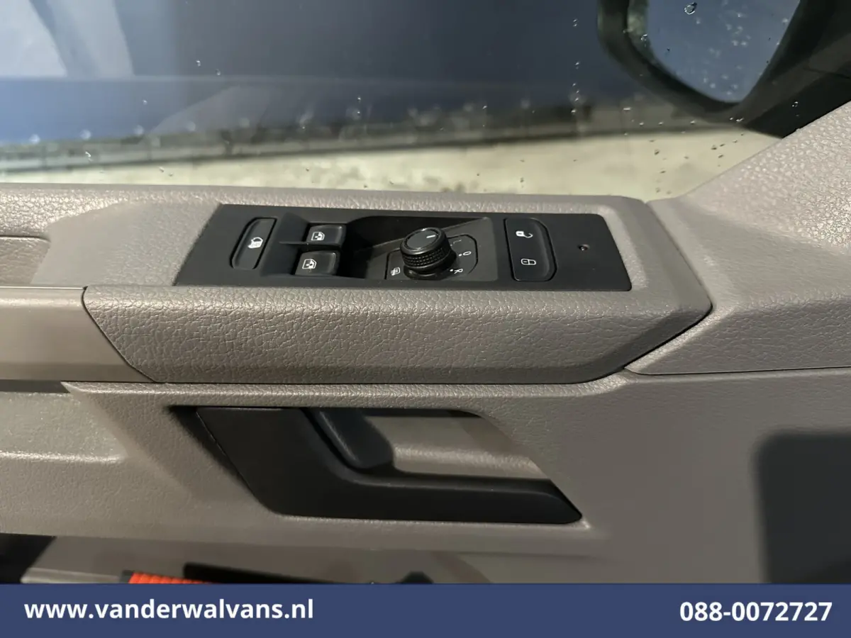 2.0 TDI L2H1 Euro6 Airco | Navigatie | Apple Carplay | Android Auto | Trekhaak Cruisecontrol, Parkeersensoren