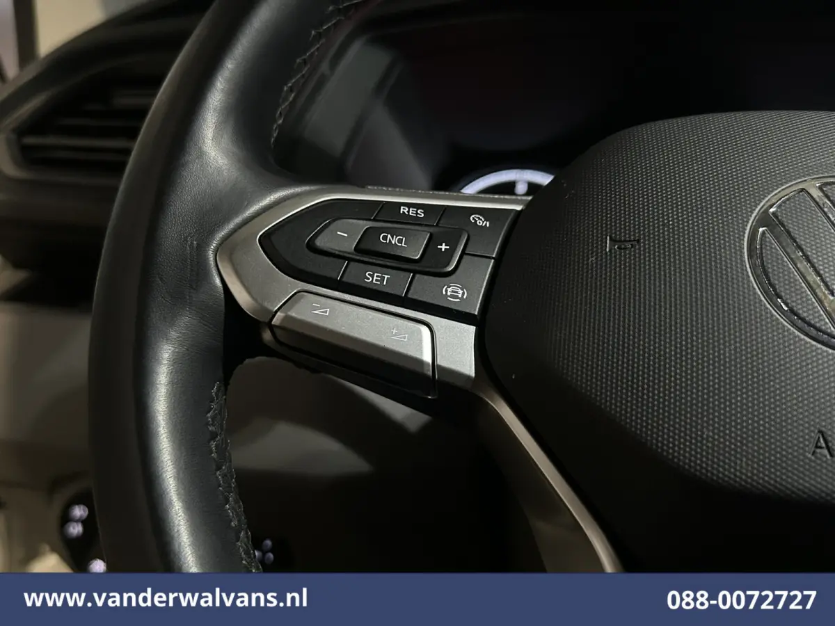 2.0 TDI L2H1 Euro6 Airco | Navigatie | Apple Carplay | Android Auto | Trekhaak Cruisecontrol, Parkeersensoren