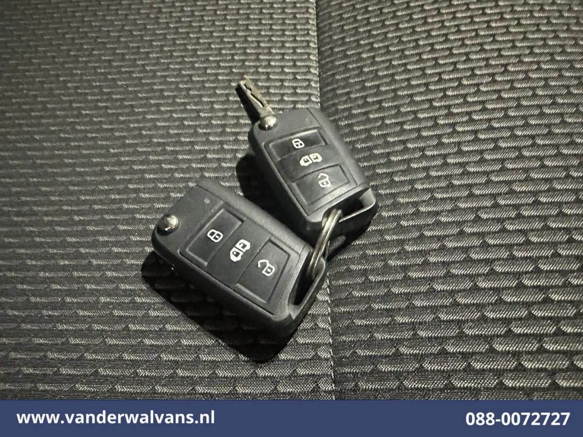 2.0 TDI L2H1 Euro6 Airco | Navigatie | Apple Carplay | Android Auto | Trekhaak Cruisecontrol, Parkeersensoren
