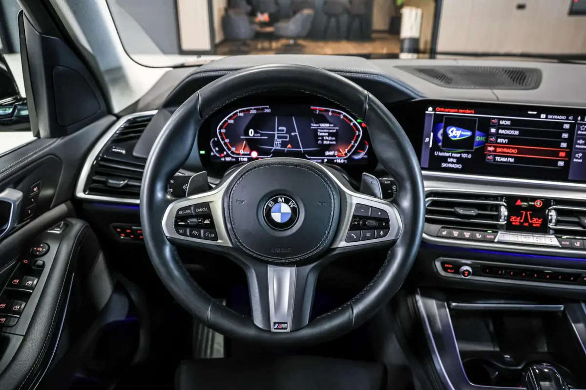 xDrive40i High Executive|Achterasbesturing|ACC|Pano