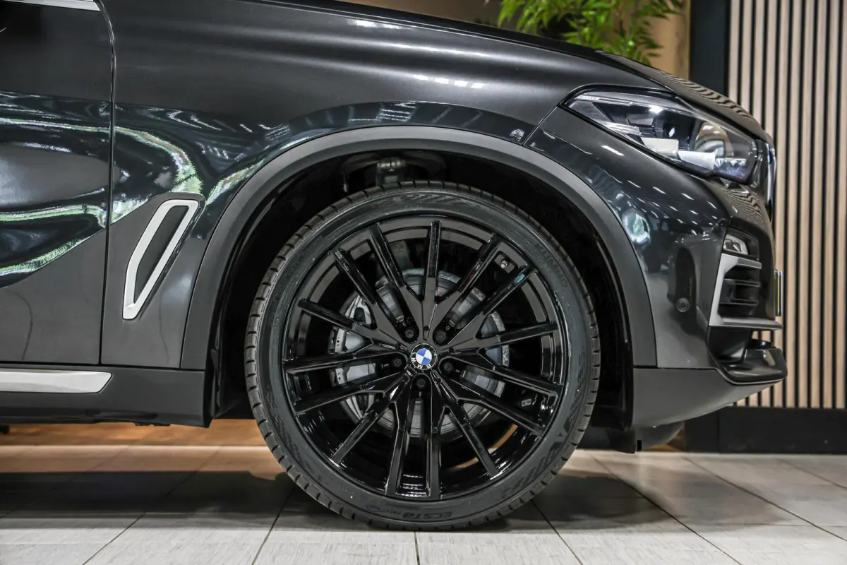 xDrive40i High Executive|Achterasbesturing|ACC|Pano