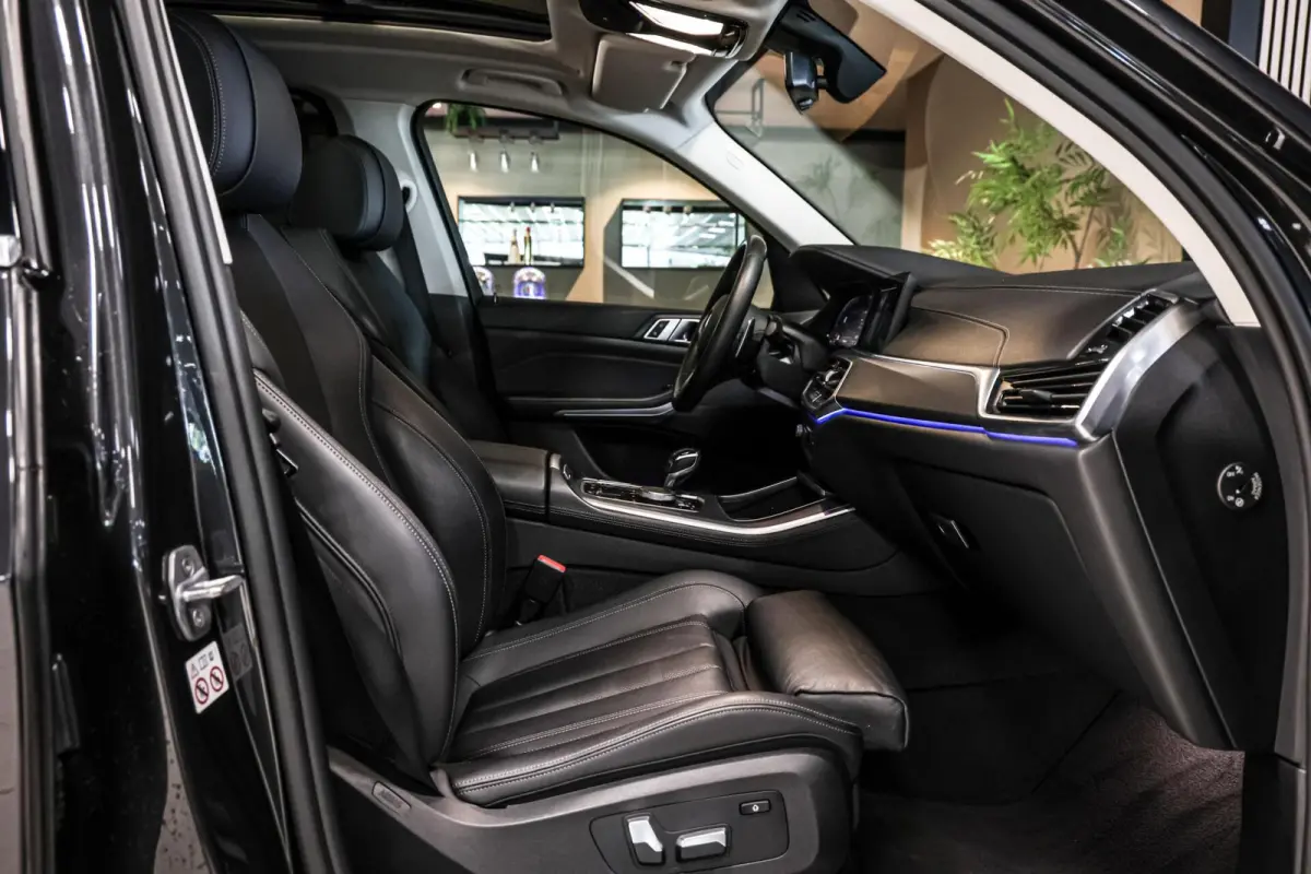 xDrive40i High Executive|Achterasbesturing|ACC|Pano