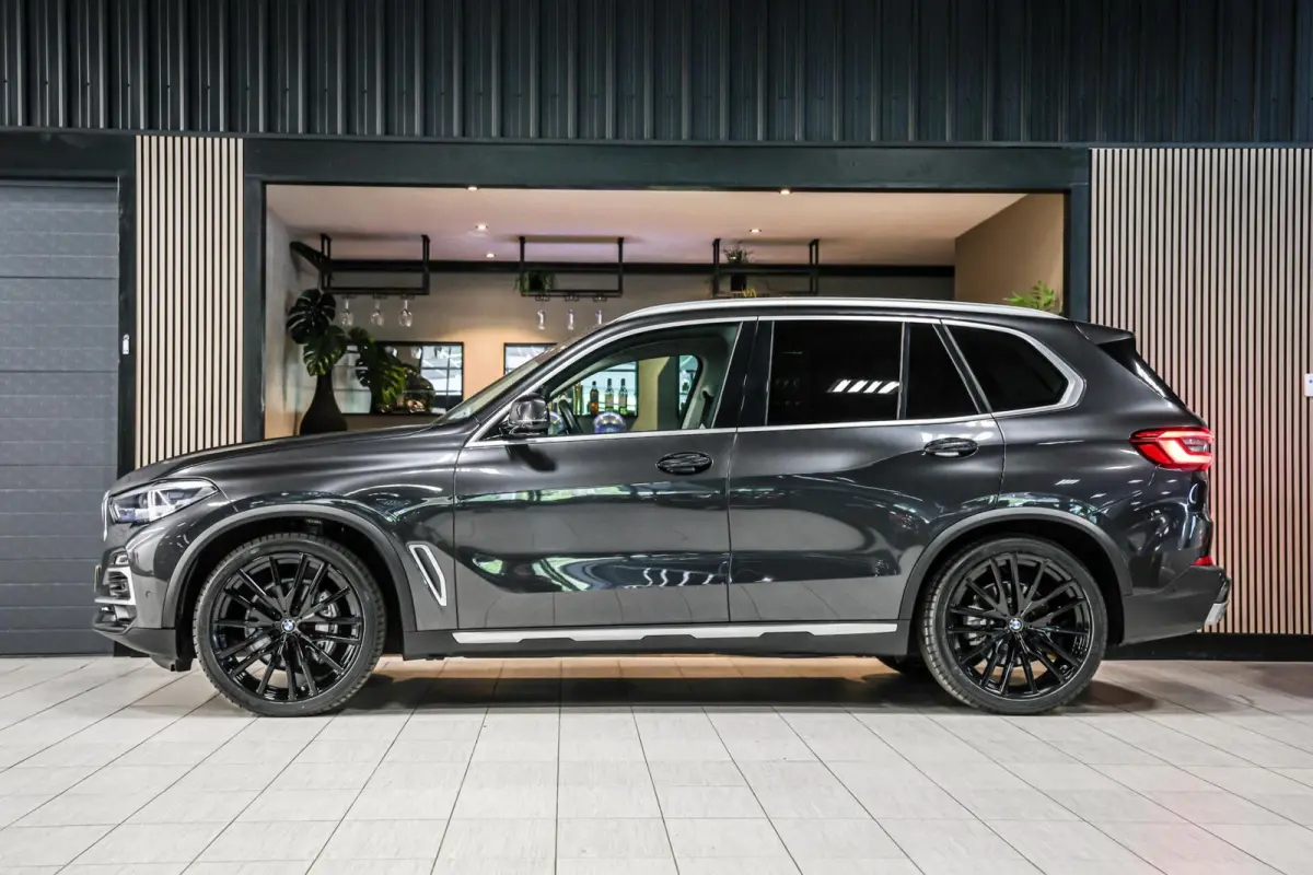 xDrive40i High Executive|Achterasbesturing|ACC|Pano