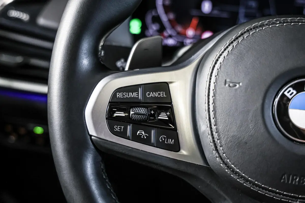 xDrive40i High Executive|Achterasbesturing|ACC|Pano