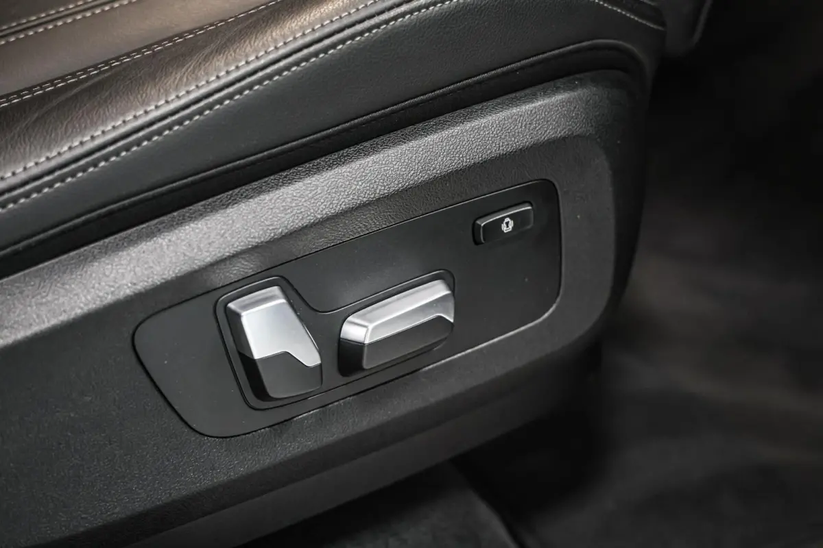 xDrive40i High Executive|Achterasbesturing|ACC|Pano