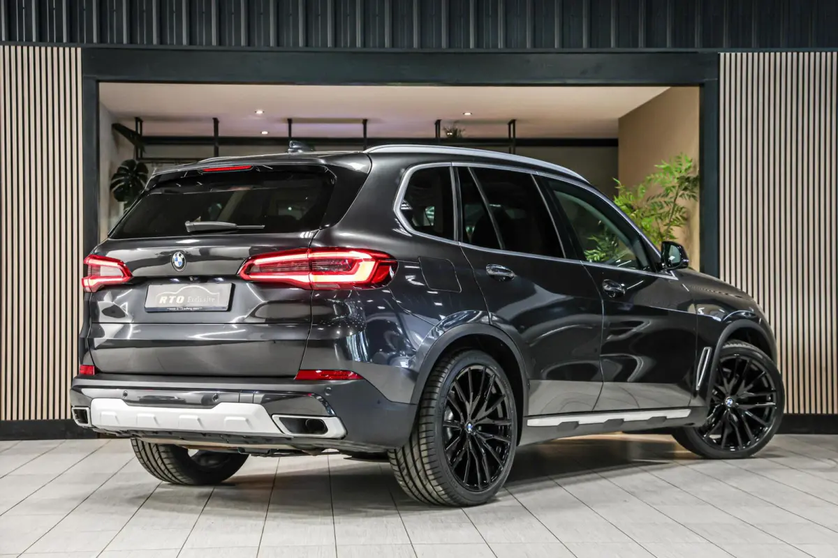 xDrive40i High Executive|Achterasbesturing|ACC|Pano