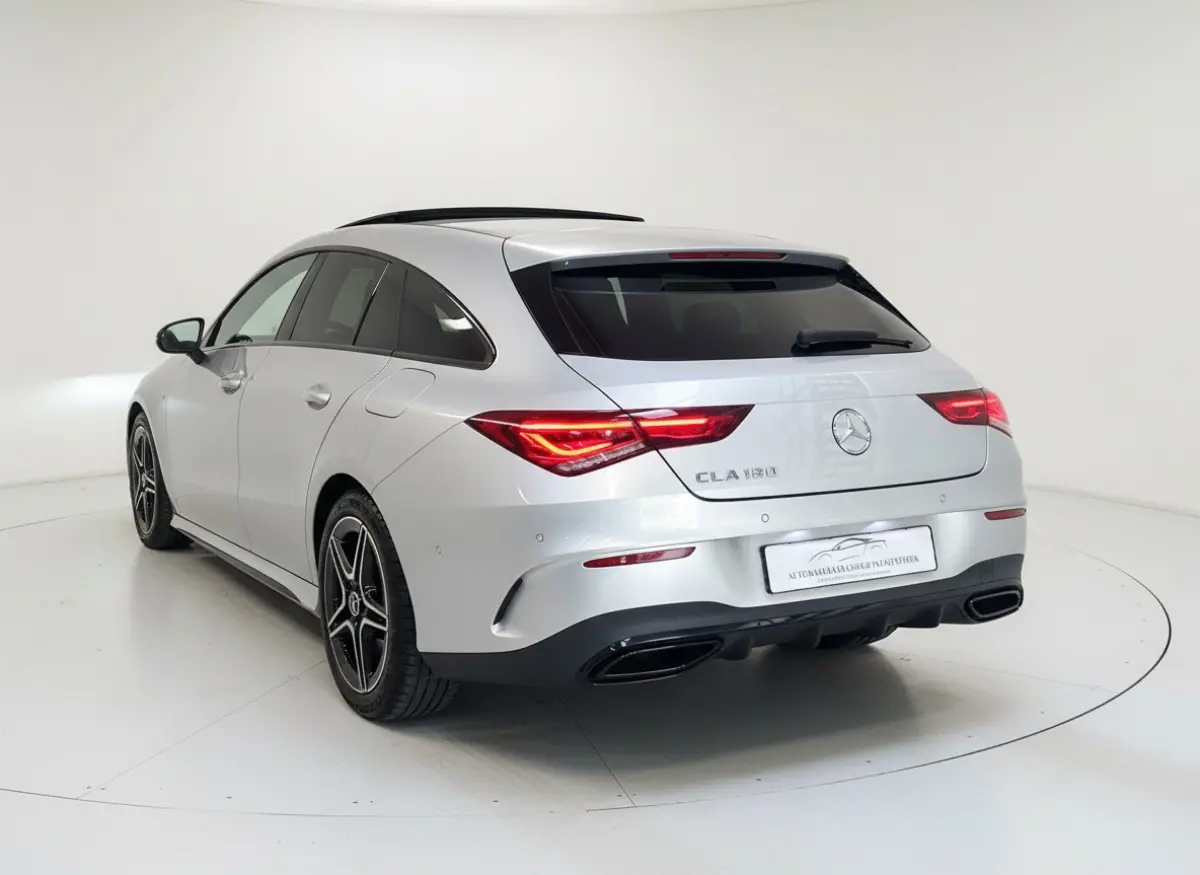 180 AMG Line - Panorama - Camera - Carplay - Sfeerverlichting