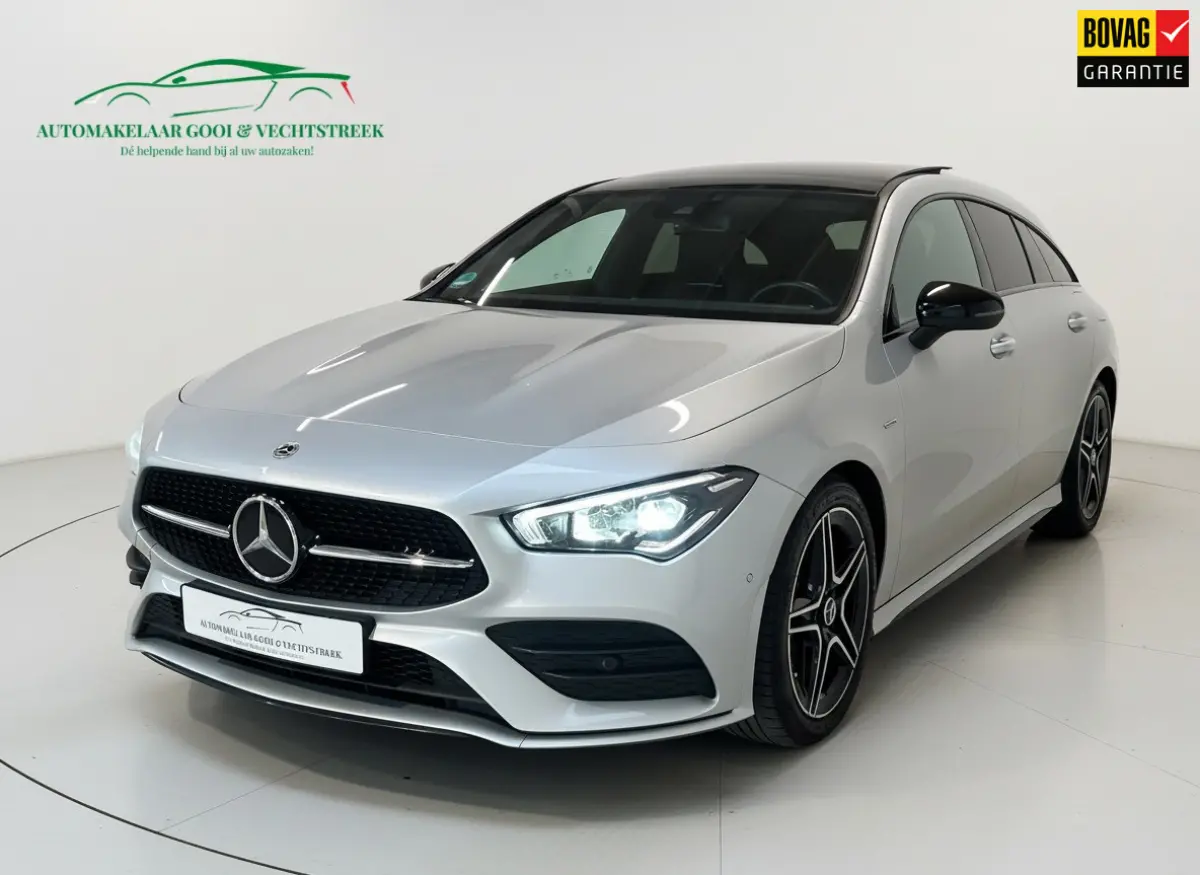 180 AMG Line - Panorama - Camera - Carplay - Sfeerverlichting
