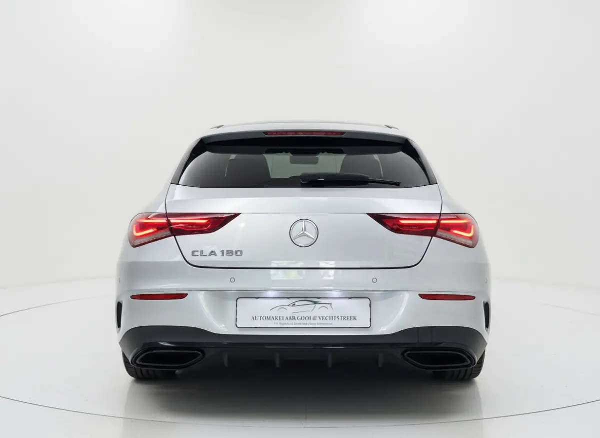 180 AMG Line - Panorama - Camera - Carplay - Sfeerverlichting