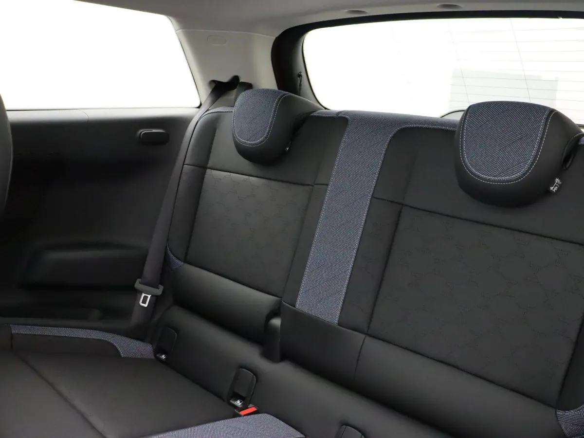 Cooper E Pakket L + Glazen panoramadak + Parking Assistant Plus + Harman Kardon + Driving Assistant+ Comfort Access + Led + 19''