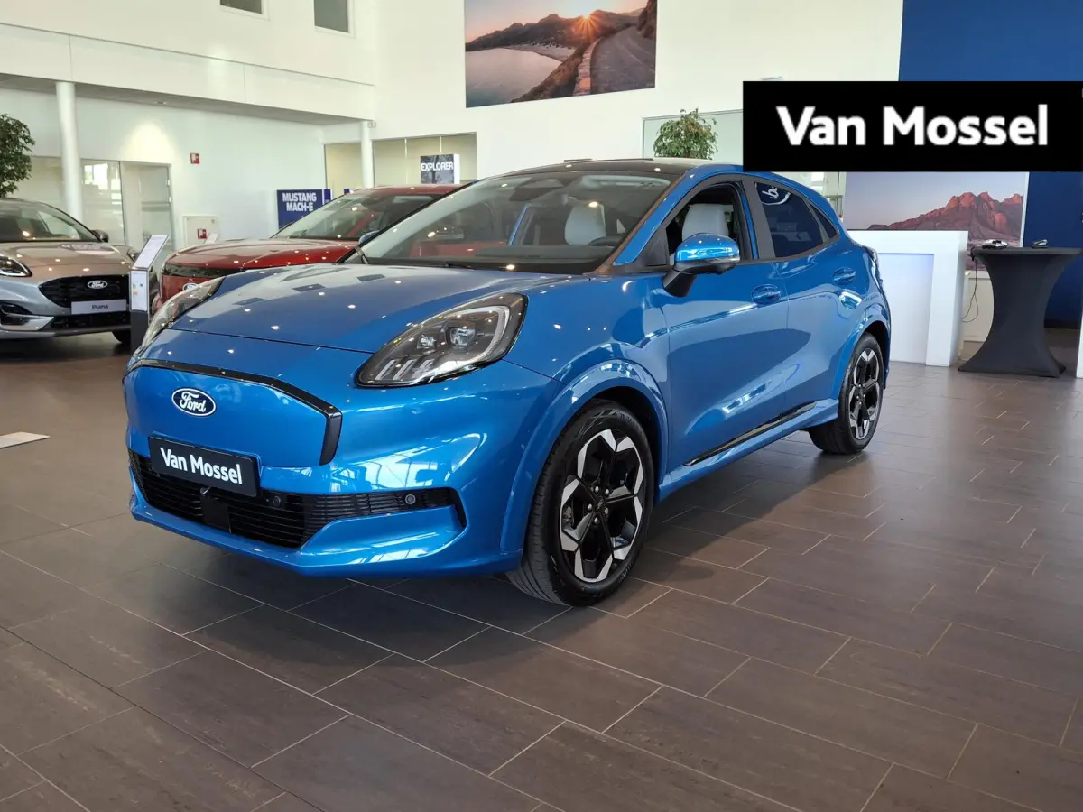 Premium 44 kWh | €3000 Ford voordeel | Nieuw te bestellen| Panoramadak | Winter Pack | Afneembare Trekhaak | Adaptive cruise control | Dodehoekdetectie |