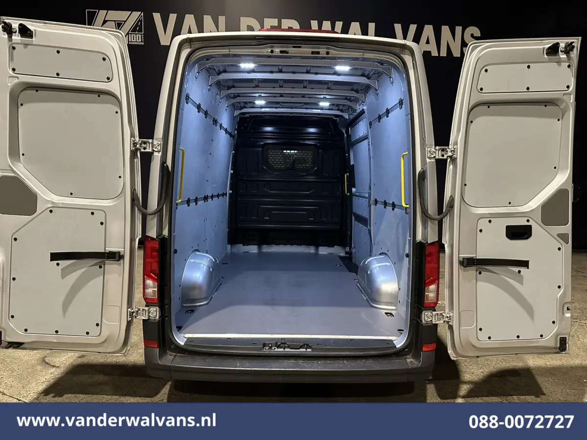2.0 TDI 140pk L3H3 L2H2 Euro6 Airco | Navigatie | Apple Carplay | Cruisecontrol Android Auto, Bijrijdersbank, 3000kg trekvermogen