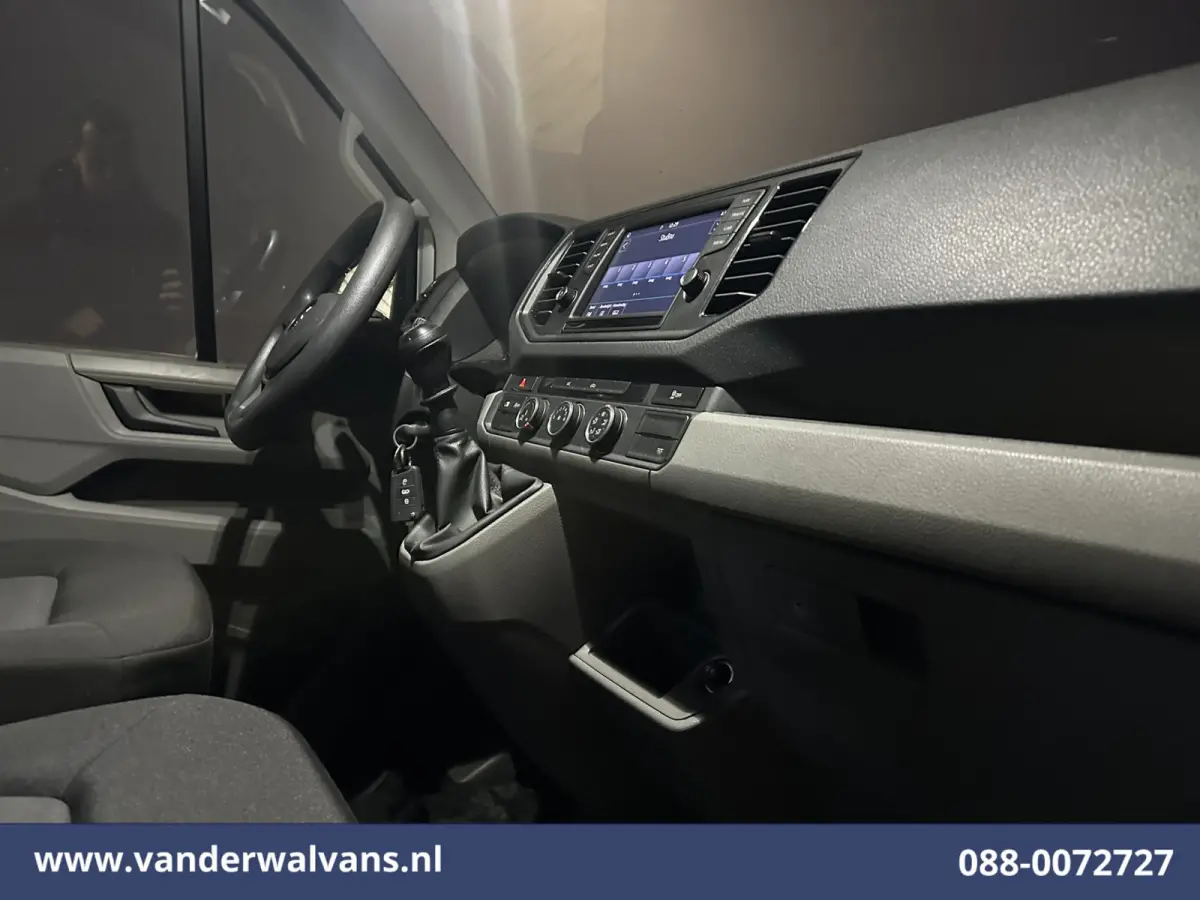 2.0 TDI 140pk L3H3 L2H2 Euro6 Airco | Navigatie | Apple Carplay | Cruisecontrol Android Auto, Bijrijdersbank, 3000kg trekvermogen