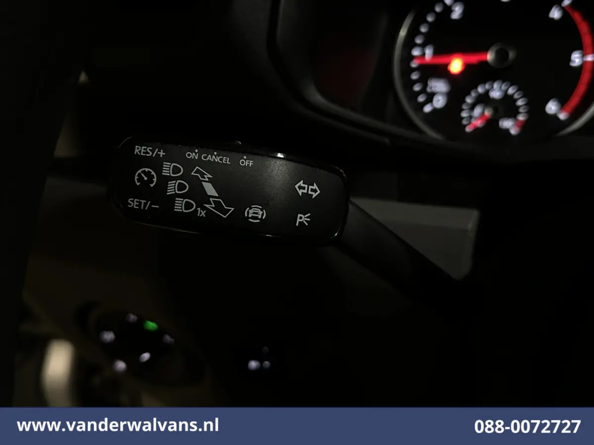 2.0 TDI 140pk L3H3 L2H2 Euro6 Airco | Navigatie | Apple Carplay | Cruisecontrol Android Auto, Bijrijdersbank, 3000kg trekvermogen