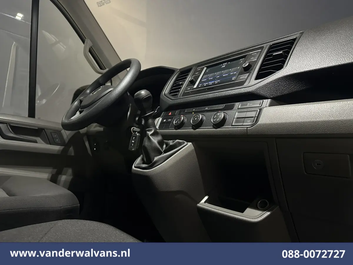 2.0 TDI 140pk L3H3 L2H2 Euro6 Airco | Camera | Apple carplay | Android auto bijrijdersbank, 3000kg trekvermogen