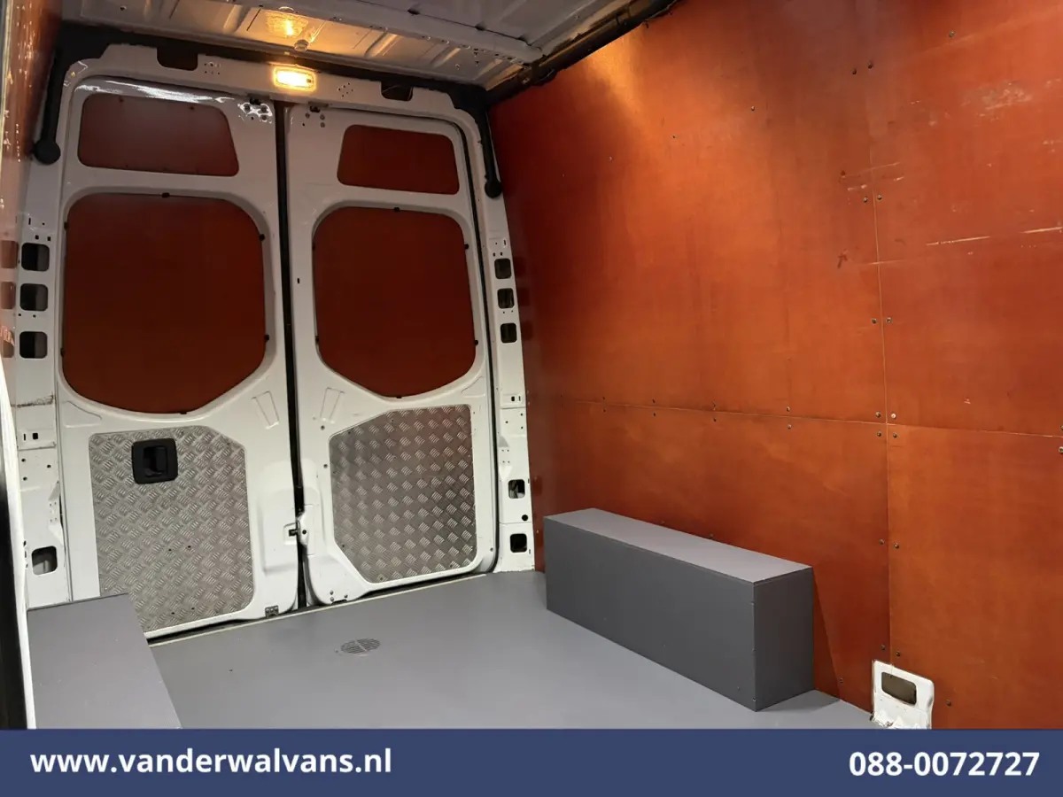 316 CDI 163 pk L2H2 Euro6 Airco | 2800kg Trekhaak | Camera | Apple Carplay | Parkeersensoren inklapbare spiegels, standkachel, cruisecontrol, MBUX, Android auto