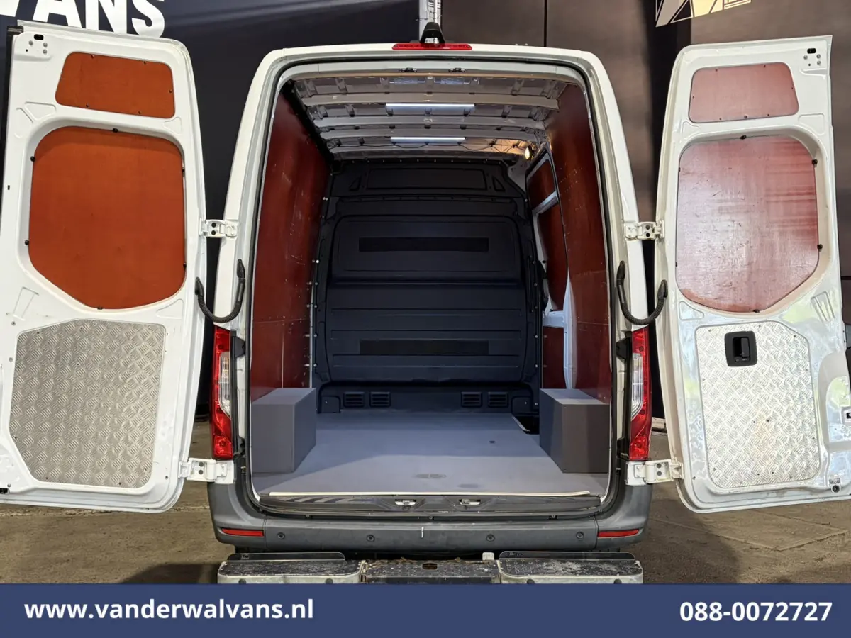 316 CDI 163 pk L2H2 Euro6 Airco | 2800kg Trekhaak | Camera | Apple Carplay | Parkeersensoren inklapbare spiegels, standkachel, cruisecontrol, MBUX, Android auto