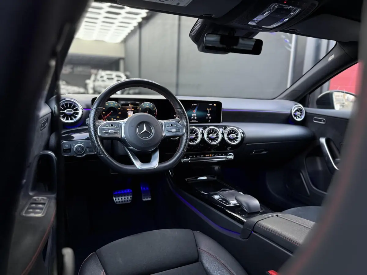 220 AMG A45 Pakket | Ambient | Camera |