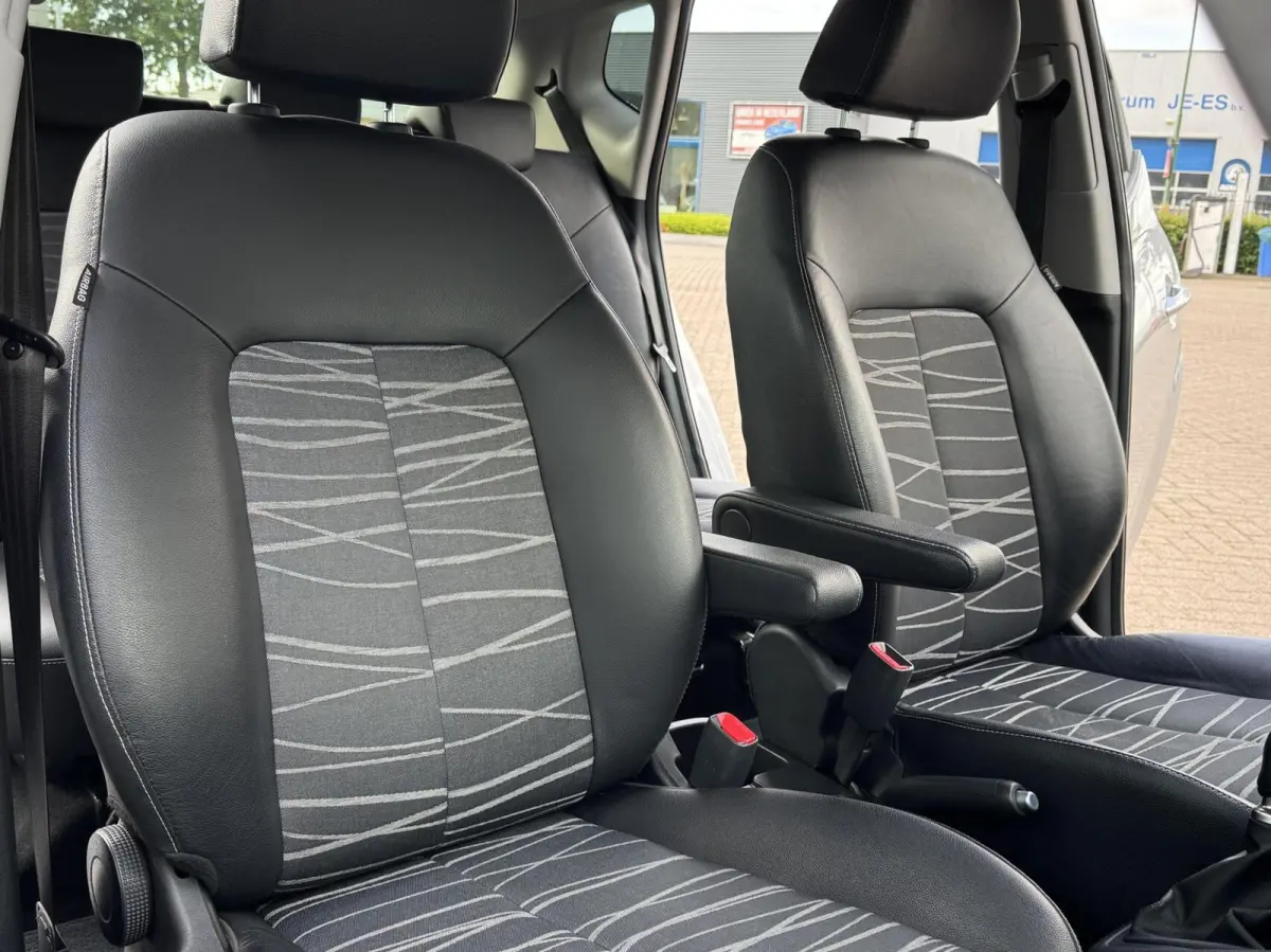 1.4 CVVT DynamicPLusLine 2016 Navi Top staat