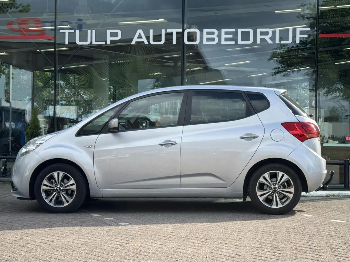 1.4 CVVT DynamicPLusLine 2016 Navi Top staat