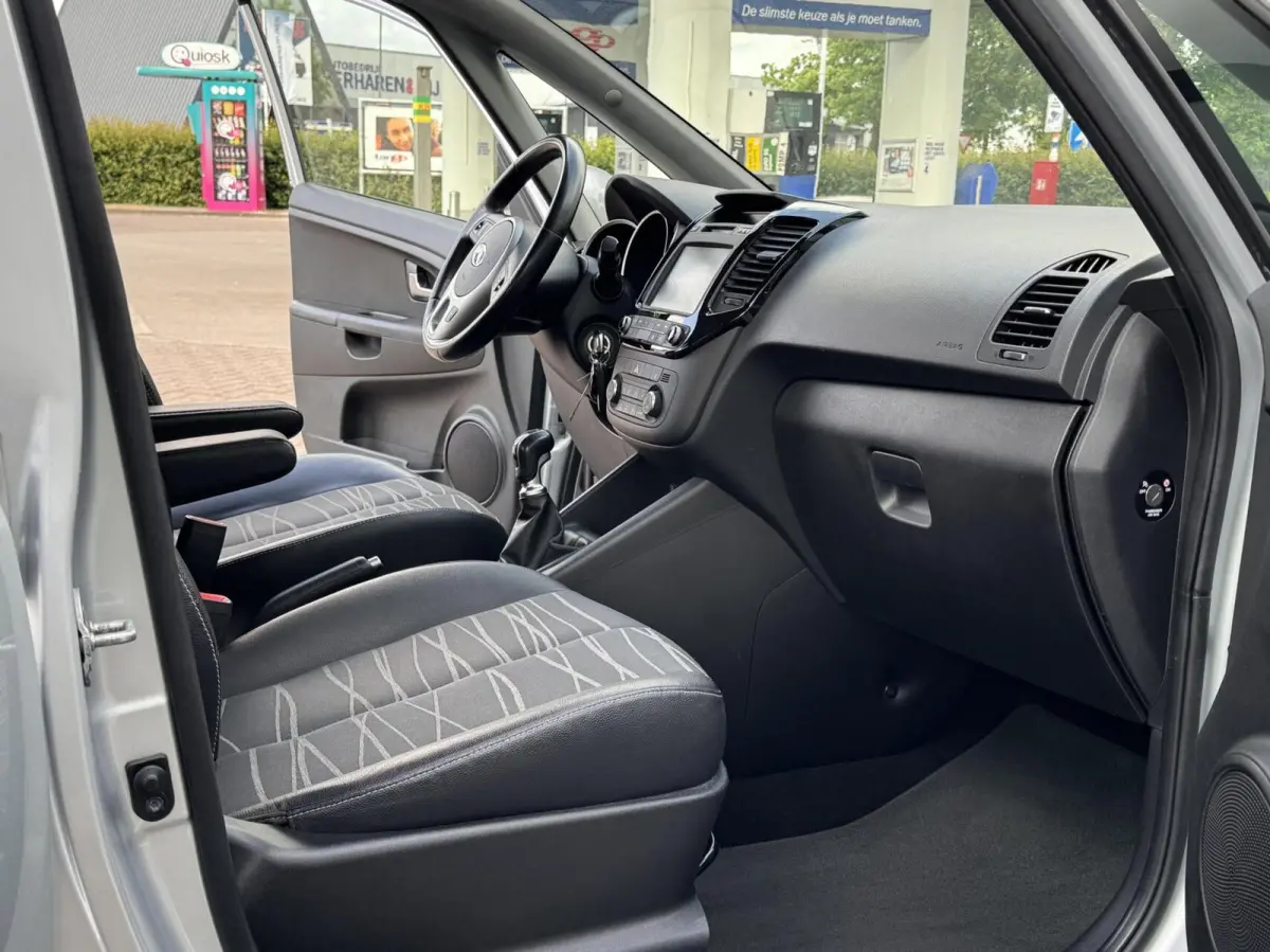1.4 CVVT DynamicPLusLine 2016 Navi Top staat