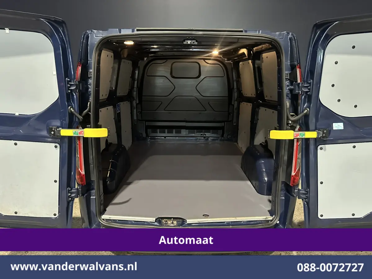 2.0 TDCI 131pk Automaat L1H1 Euro6 Airco | Camera | Navigatie | Cruisecontrol 2x Zijdeur, LM velgen, Verwarmde voorruit, Parkeersensoren, Bijrijdersbank