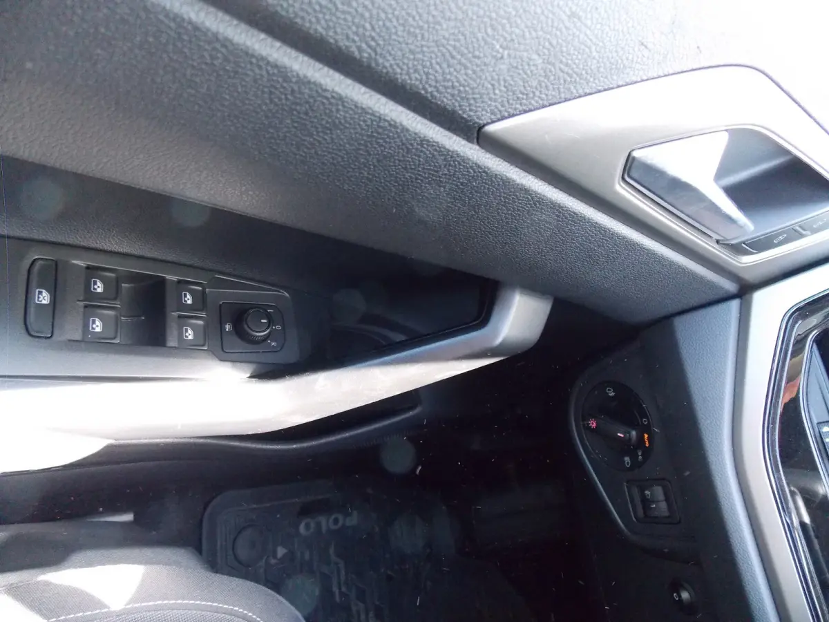 1.0 TSI Highline Business R Automaat Airco Elk Pakket 5Deurs 2021bj GARANTIE