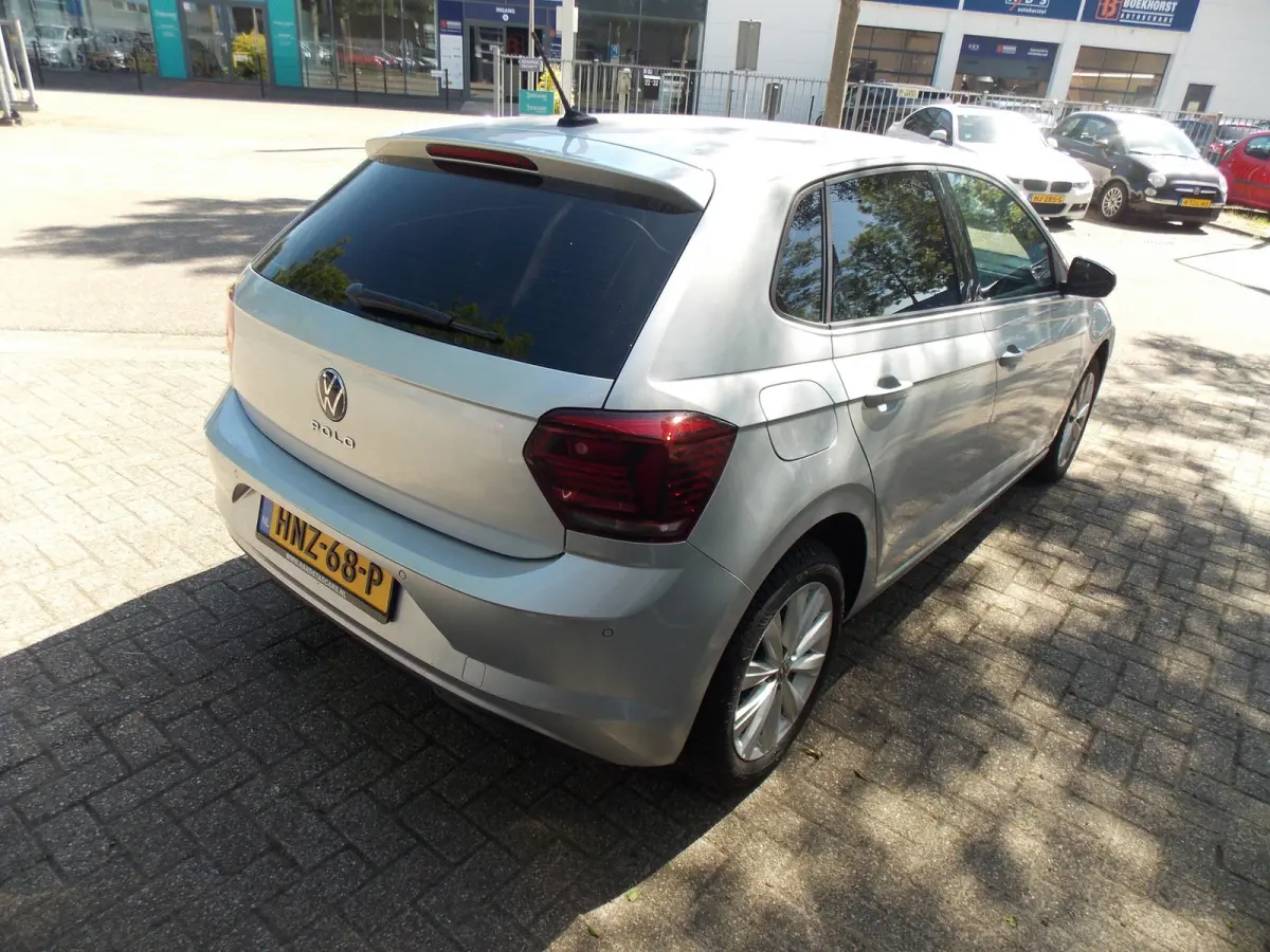 1.0 TSI Highline Business R Automaat Airco Elk Pakket 5Deurs 2021bj GARANTIE