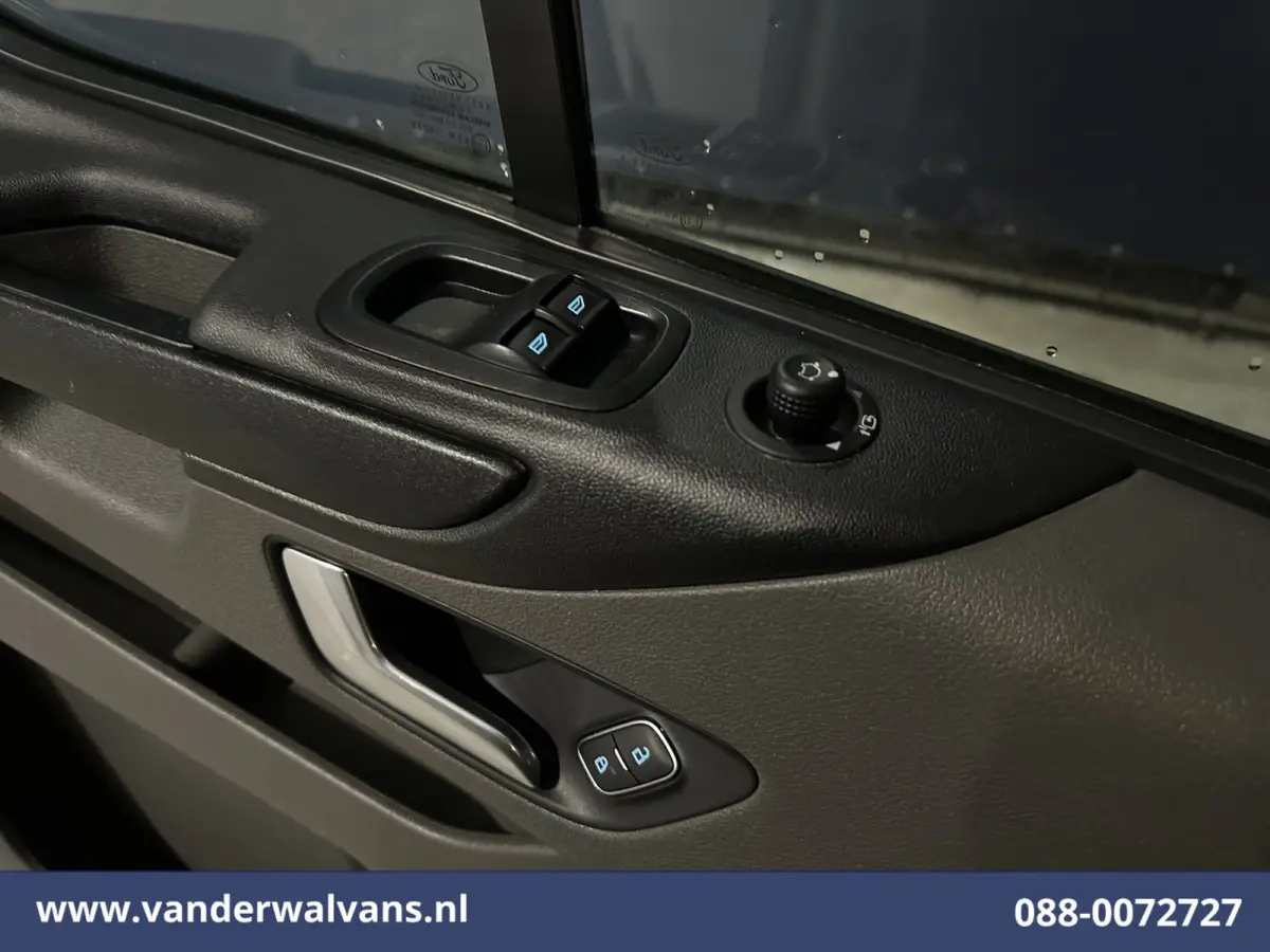 2.0 TDCI L2H1 Euro6 Airco | Navigatie | Apple Carplay | Cruisecontrol | Stoelverwarming LED, parkeersensoren, android auto, verwarmde voorruit, bijrijdersbank
