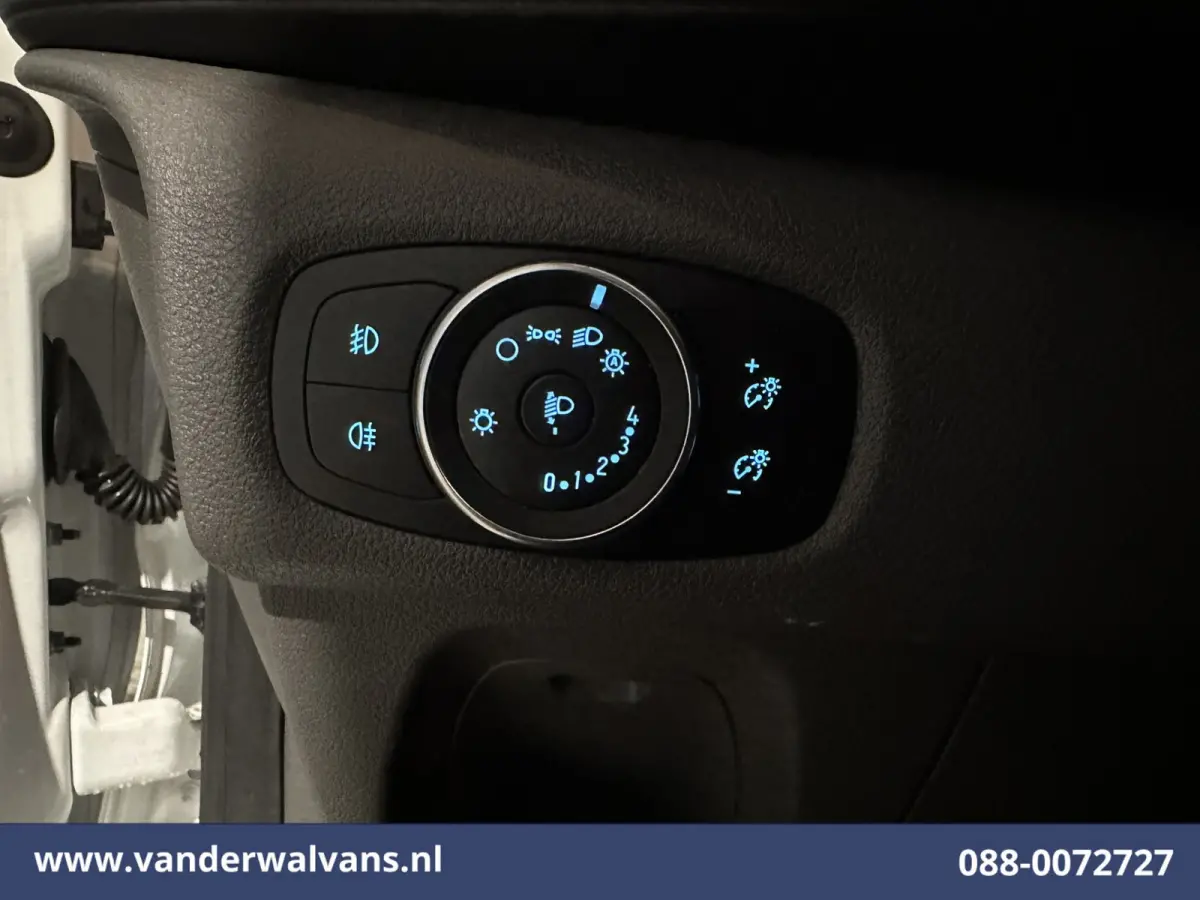 2.0 TDCI L2H1 Euro6 Airco | Navigatie | Apple Carplay | Cruisecontrol | Stoelverwarming LED, parkeersensoren, android auto, verwarmde voorruit, bijrijdersbank