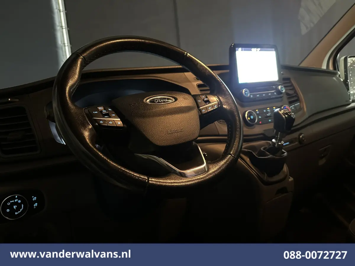 2.0 TDCI L2H1 Euro6 Airco | Navigatie | Apple Carplay | Cruisecontrol | Stoelverwarming LED, parkeersensoren, android auto, verwarmde voorruit, bijrijdersbank