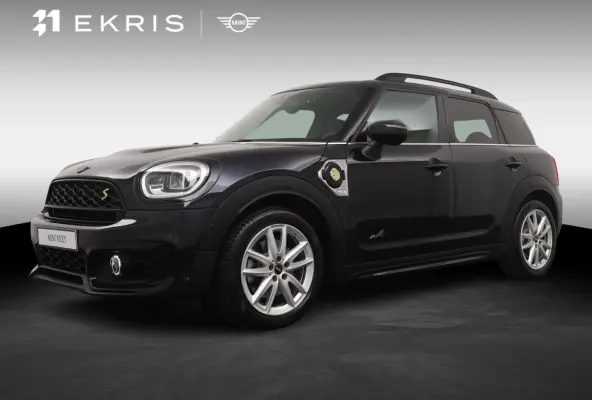 Cooper SE ALL4 John Cooper Works | Achteruitrijcamera | Panoramadak | Stuurwielverwarming | Head-Up Display | John Cooper Works uitvoering | Lentevoordeel