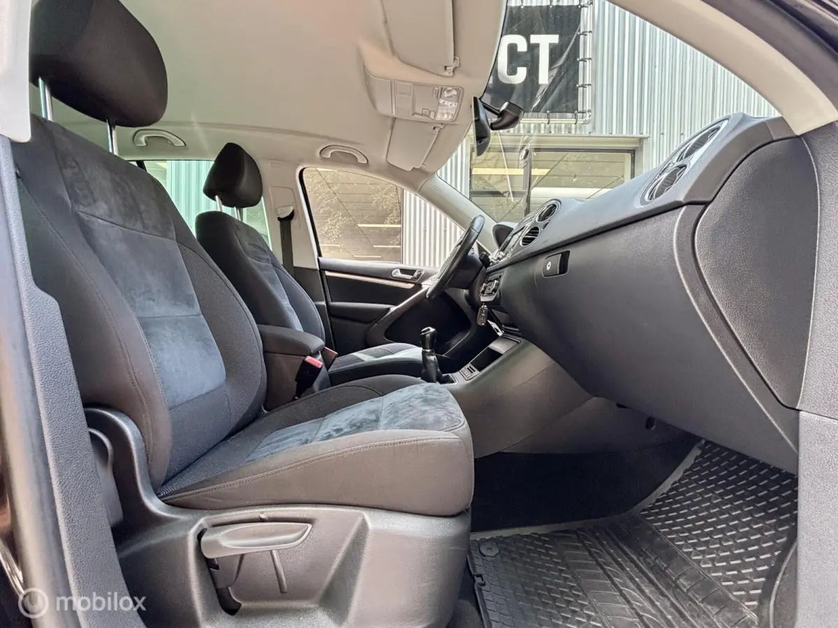 1.4 TSI R-Line. NAVI, CRUISE, PDC.