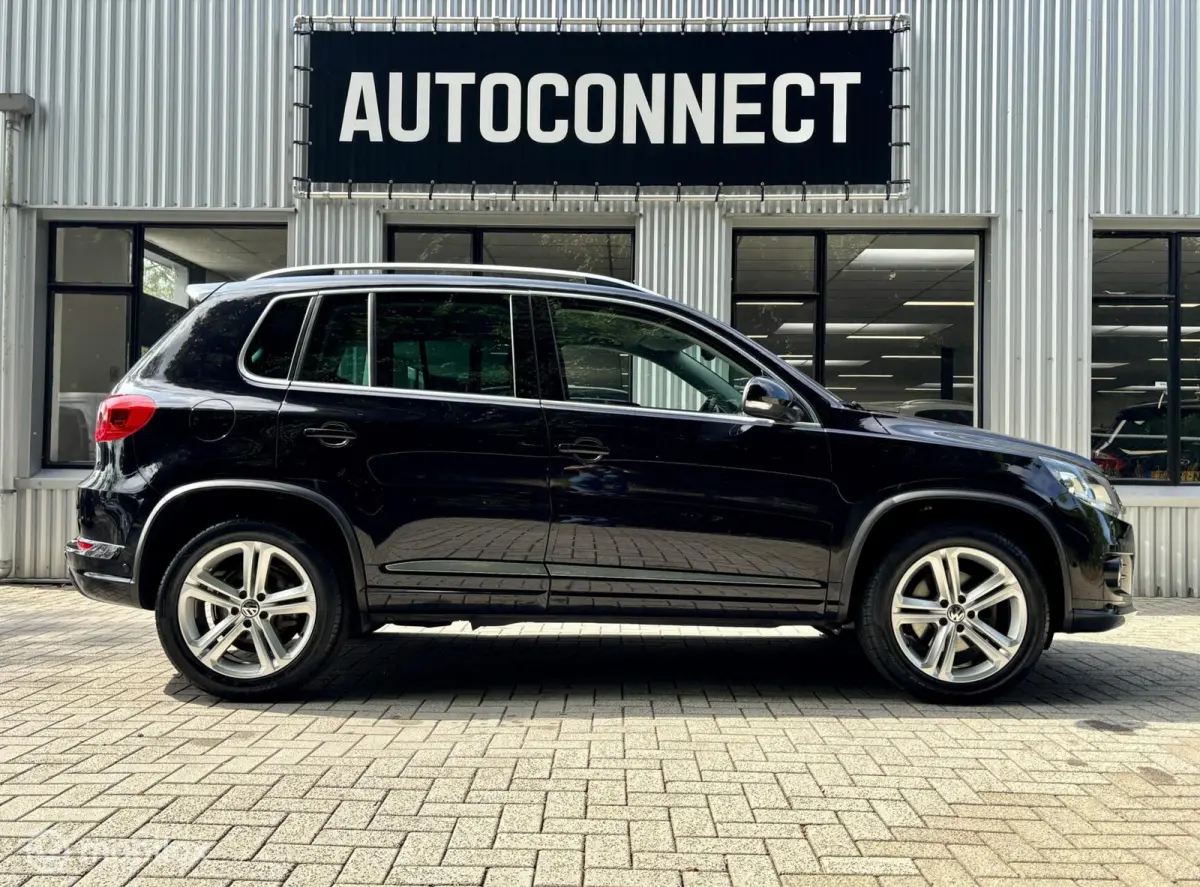1.4 TSI R-Line. NAVI, CRUISE, PDC.