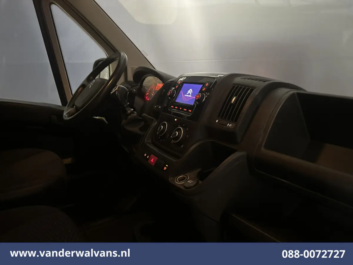 2.2 BlueHDi 120pk L1H1 Airco | 2500kg Trekhaak | Imperiaal Bijrijdersbank