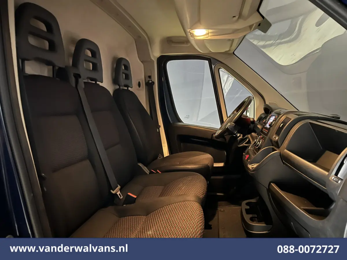 2.2 BlueHDi 120pk L1H1 Airco | 2500kg Trekhaak | Imperiaal Bijrijdersbank