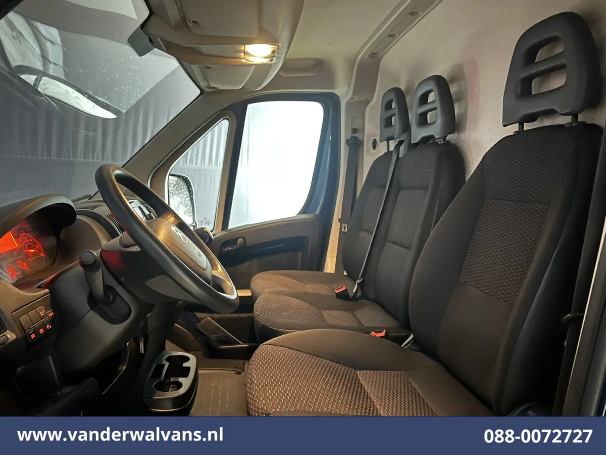 2.2 BlueHDi 120pk L1H1 Airco | 2500kg Trekhaak | Imperiaal Bijrijdersbank