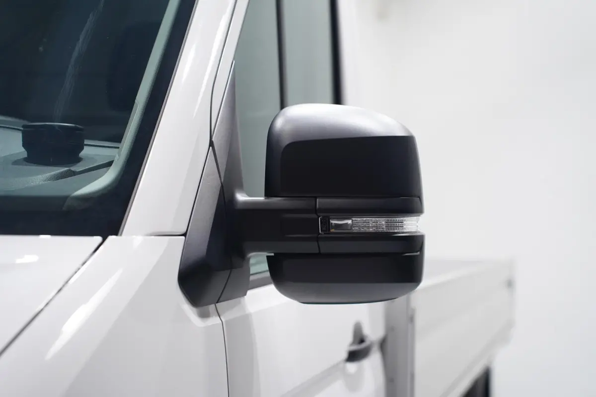 2.0 TDI 177 pk L4 Pick Up / Open Laadbak Airco Cruise Control, 3-Zits, LxBxH 430x203x40 cm
